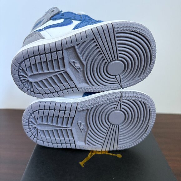 Jordan 1 High OG True Blue Toddler FD1413-410 AJ1 White Cement Grey  Size 3c New - Picture 6 of 7